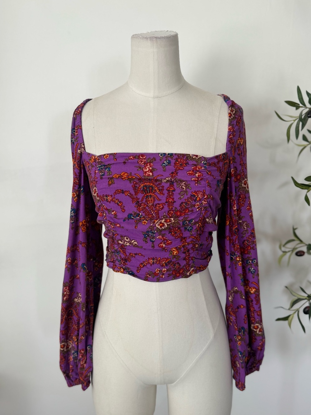 Urban Outfitters Purple Floral Crop Top Size P Square Neck Smocked Boho